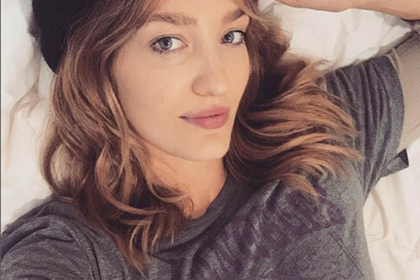 Tess Haubrich Biography- Age, Movies, Height, Husband, Instagram