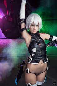 Jean WanWan Biography - Age, Height, Net Worth, Cosplay, Descent