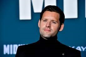 Luke Kleintank Luke Kleintank